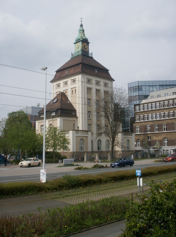 Darmstadt, Arheilgen, Arheilgen-West, Merck KGaA, Frankfurter Straße