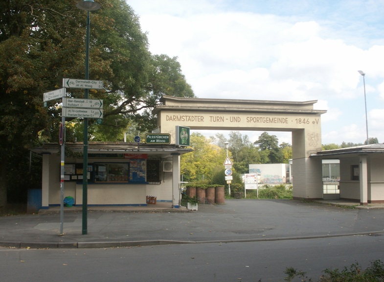 Darmstadt, Darmstadt-Ost, Woogsviertel, Heinrich-Fuhr-Straße, Sportplatz TSG 1846 e. V.